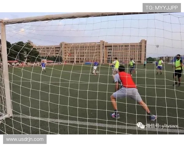 乌法与多明萨尔的激烈对决揭示了足球战术与团队协作的重要性