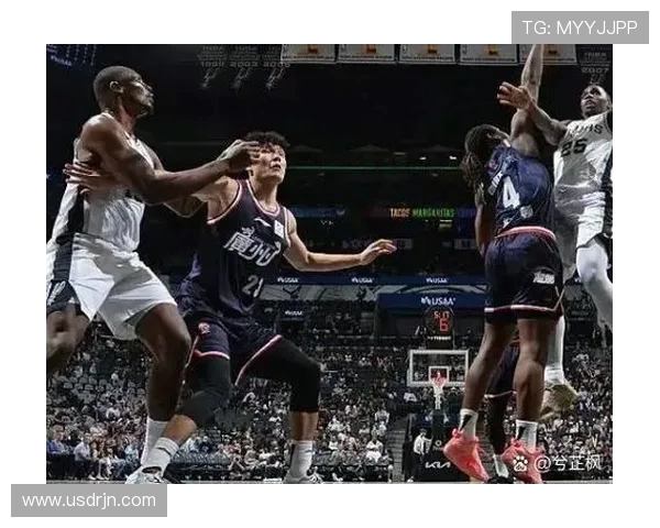 马刺与猛龙激战正酣10月24日NBA赛场精彩对决不容错过